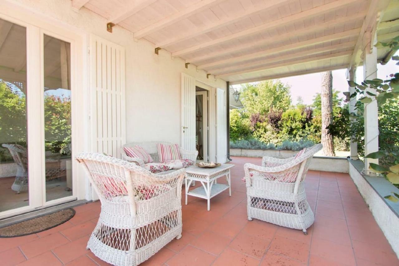 Rita Forte dei Marmi